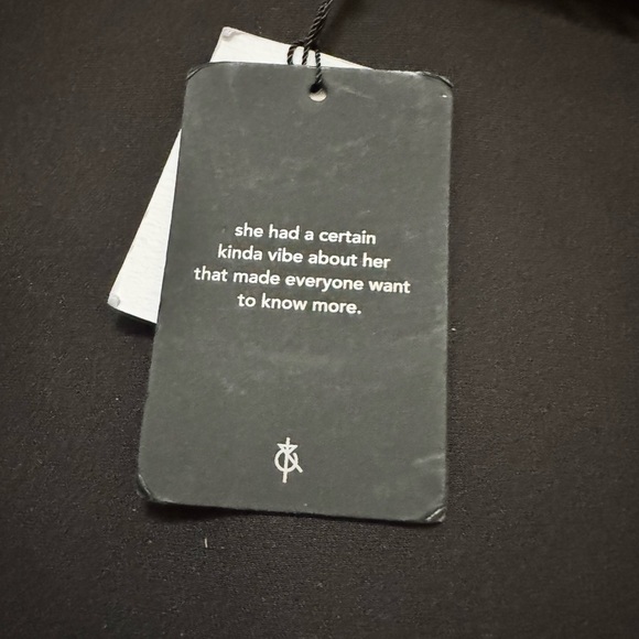 4th & Reckless Black Asymmetrical Mini Skirt Gold Hook & Eye Detail Size 10 NWT - Picture 8 of 10